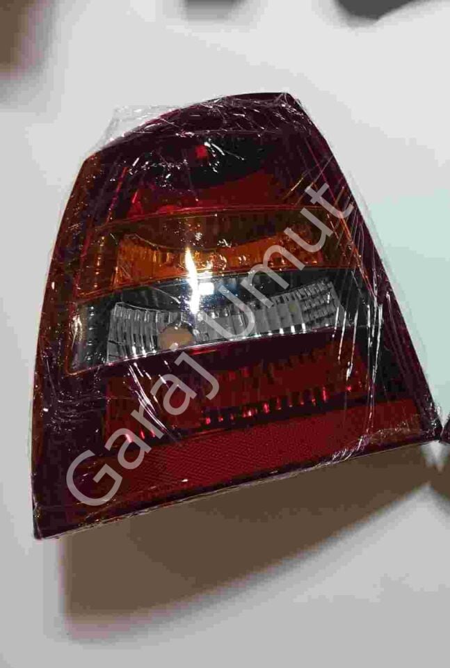 Arka Stop Lambası Sol Füme Astra G Sedan 6223023