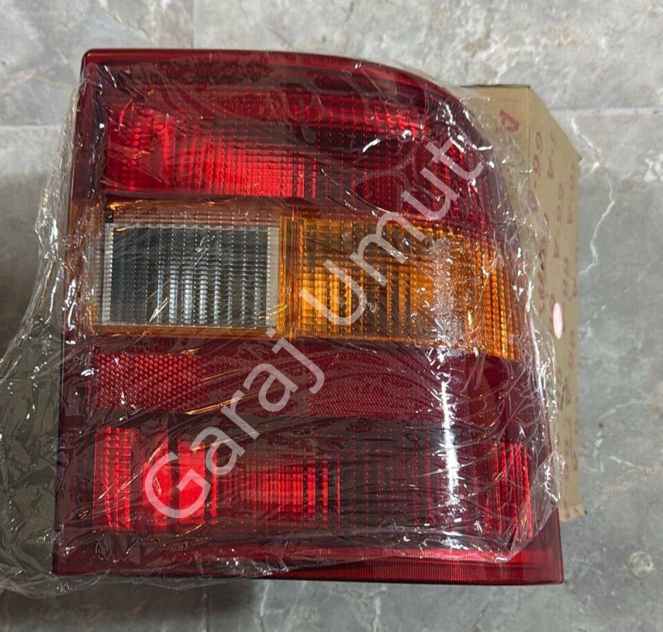 Arka Stop Lambası Sağ Vectra A 1989 1993 1223129