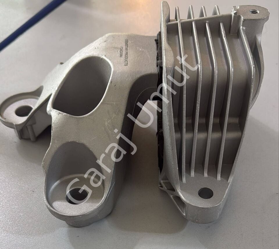 Motor Takozu Kulağı Ön Sol İnsignia B 1.6 Cdti 84398113